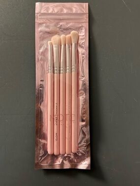 MOTD Pink Eye Brush Set - 5